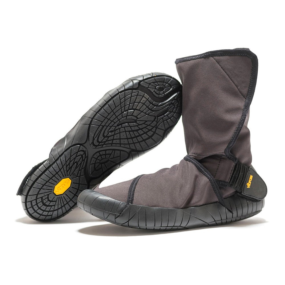 Botas Furoshiki New Yorker, talla extra pequeña (3.5-4.5), negras - 17UCG01