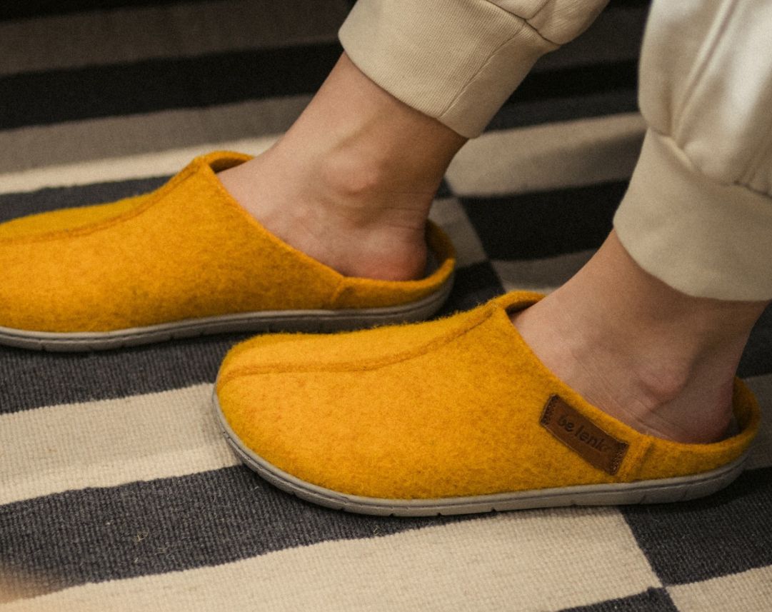 Barefoot slippers Be Lenka Chillax - Amber Yellow