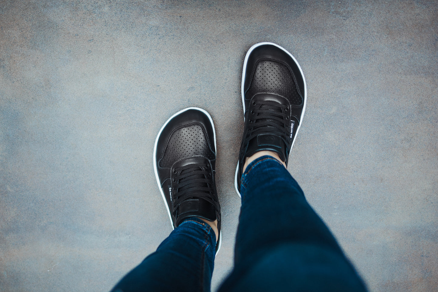 Barefoot Sneakers - Be Lenka Champ 3.0 - Black & White