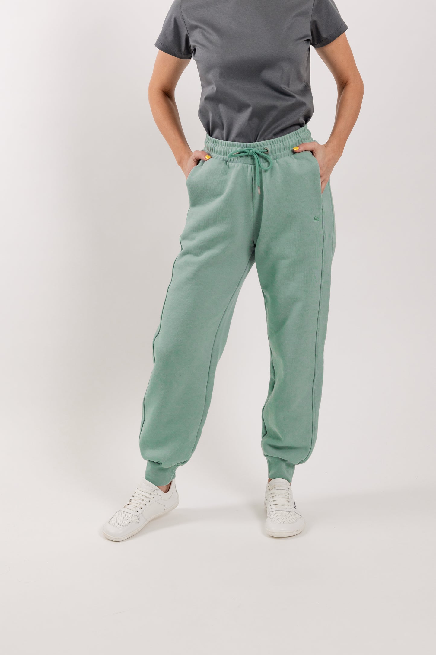 Women's sweatpants Be Lenka Essentials - Pistachio Green