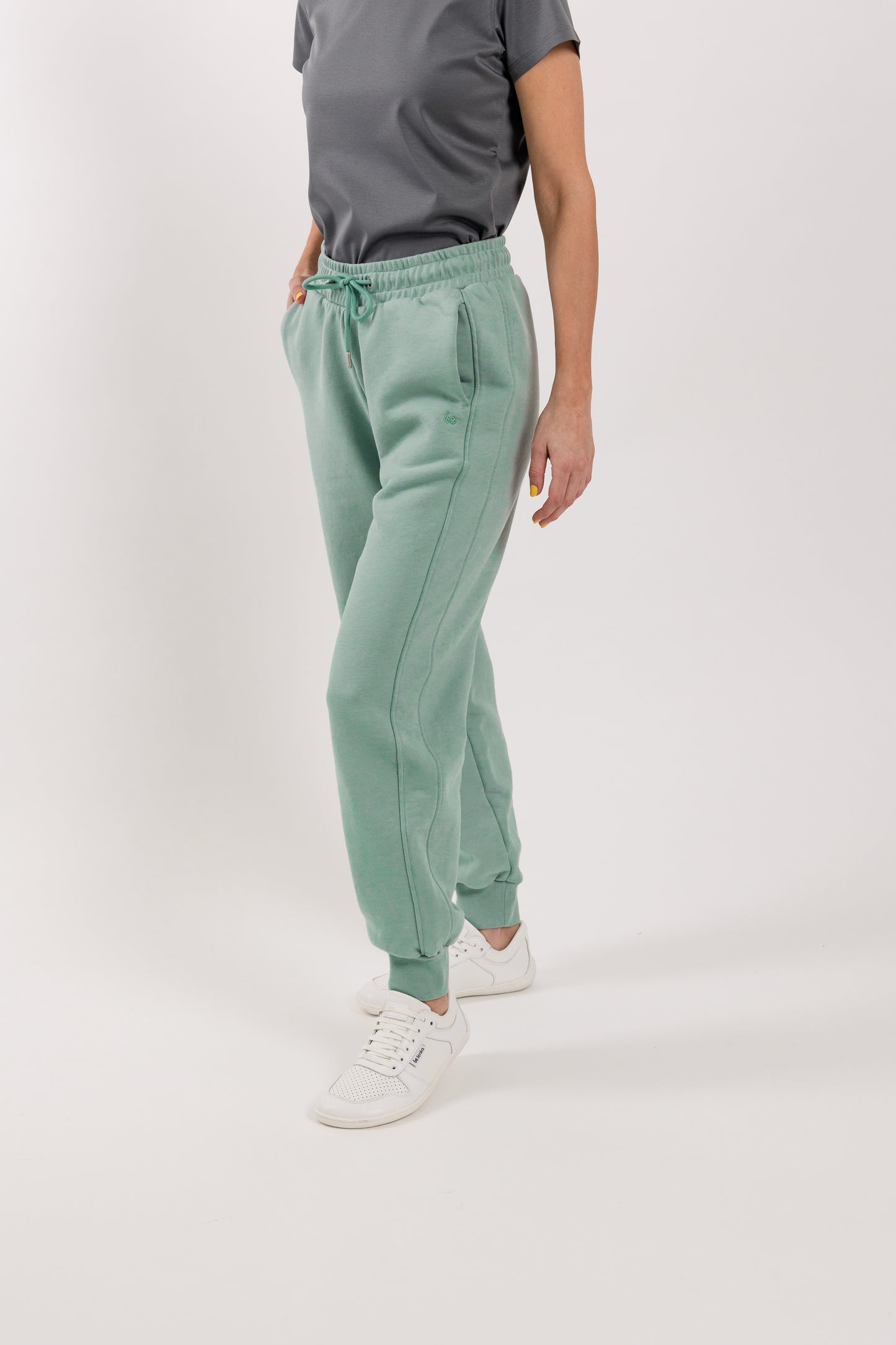 Women's sweatpants Be Lenka Essentials - Pistachio Green