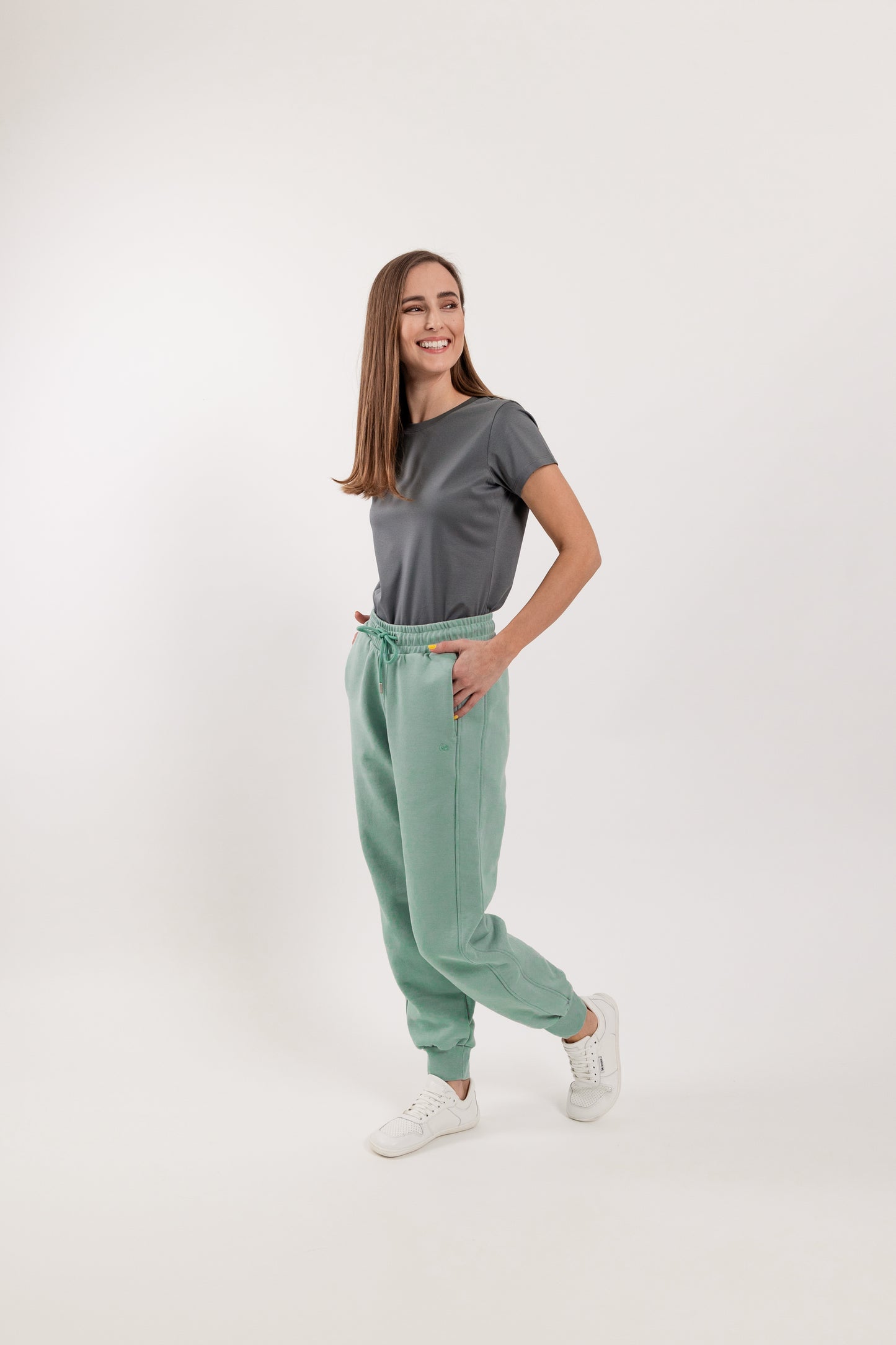 Women's sweatpants Be Lenka Essentials - Pistachio Green