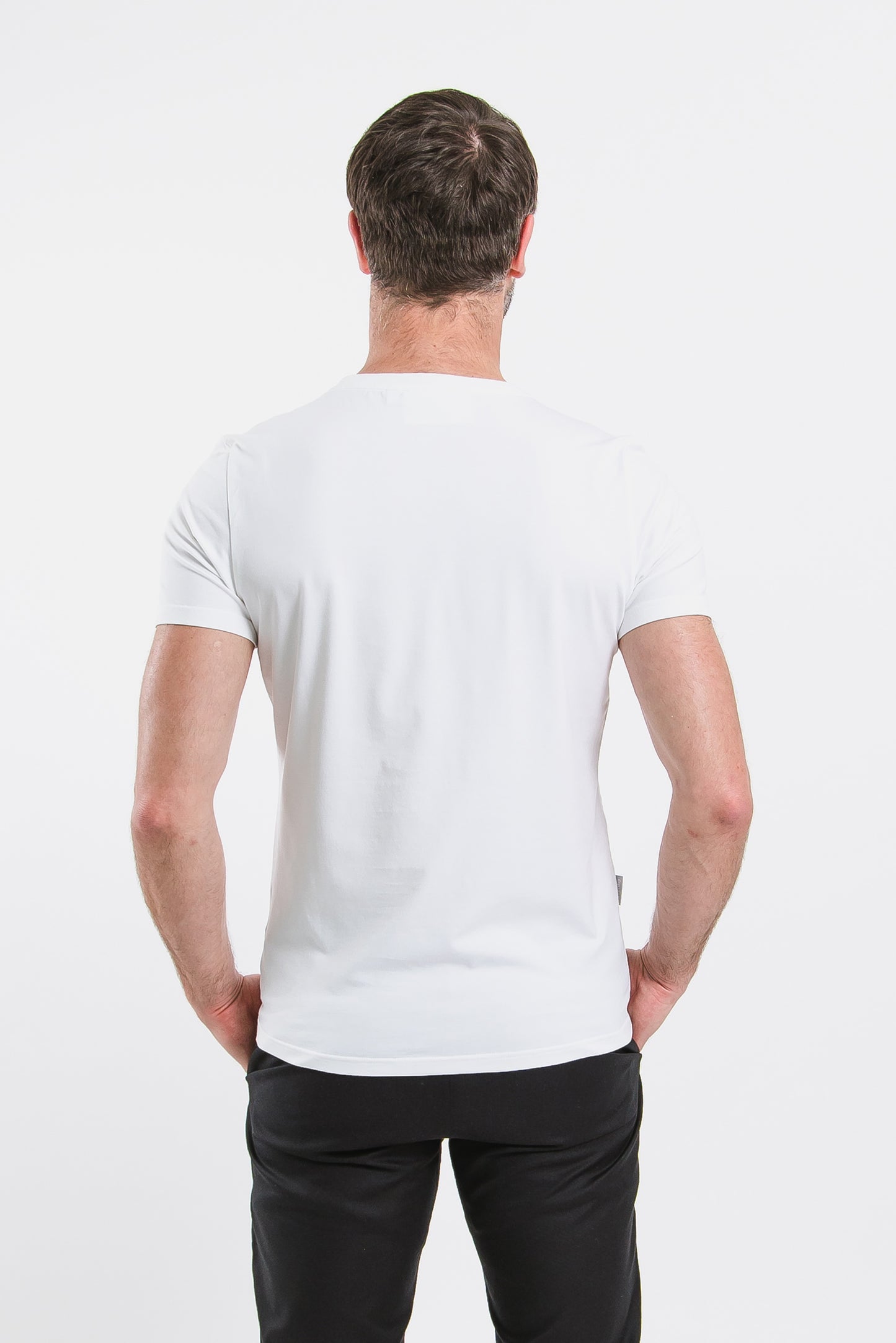 Men’s Round Neck T-shirt Be Lenka Essentials - White